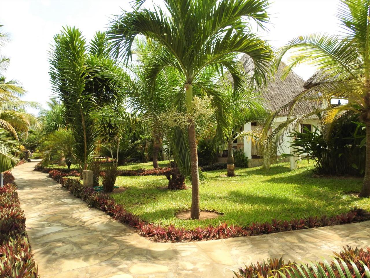 Sheba Cottages - Diani Beach Luaran gambar